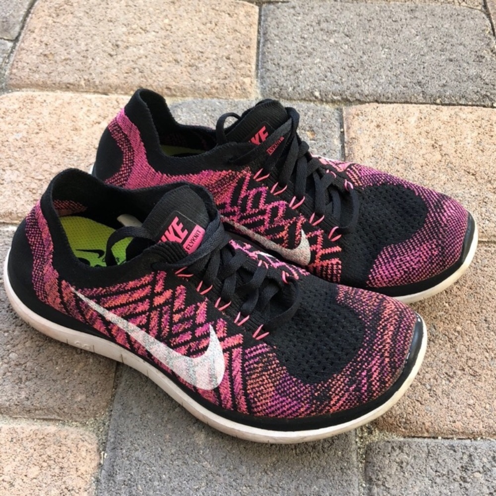 Women’s Nike shoes